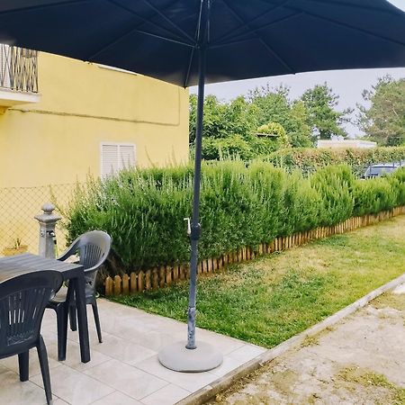 Il Rosmarino - Un'Oasi Tra Natura E Comfort Villa Campagnano Di Roma Bagian luar foto